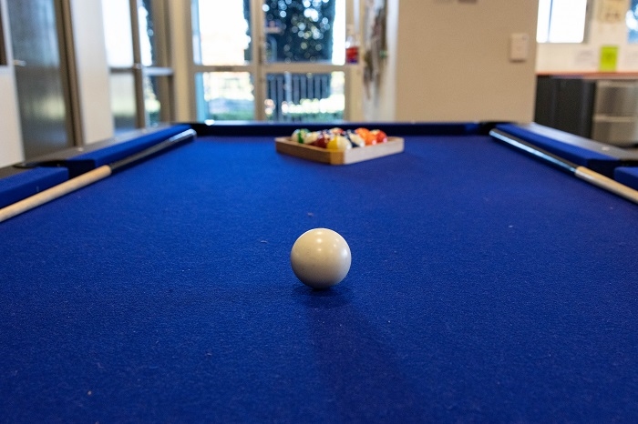 Image Gallery - pool table
